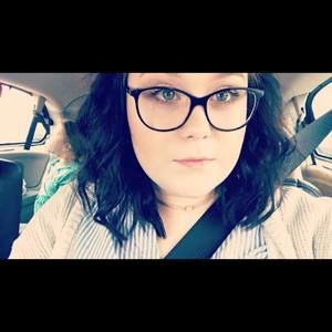 Meet your Posher, Madelyn